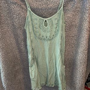 embroidered dress with pockets